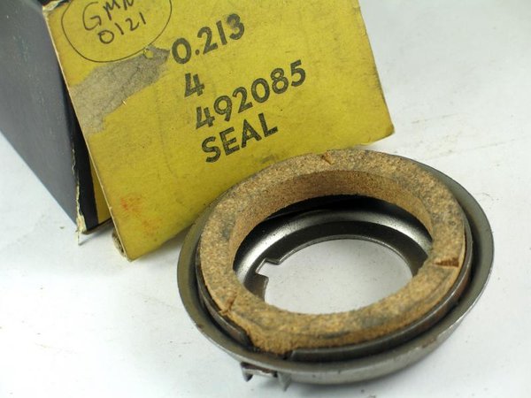 1932-62 Pontiac timing cover seal.jpg